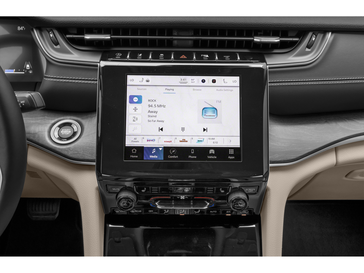 2022 Jeep Grand Cherokee Laredo 4x4