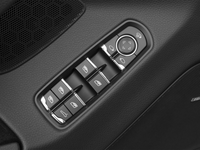 2016 Porsche Panamera Edition