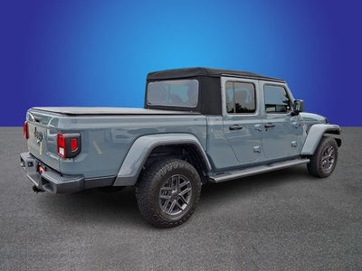 2024 Jeep Gladiator Sport S