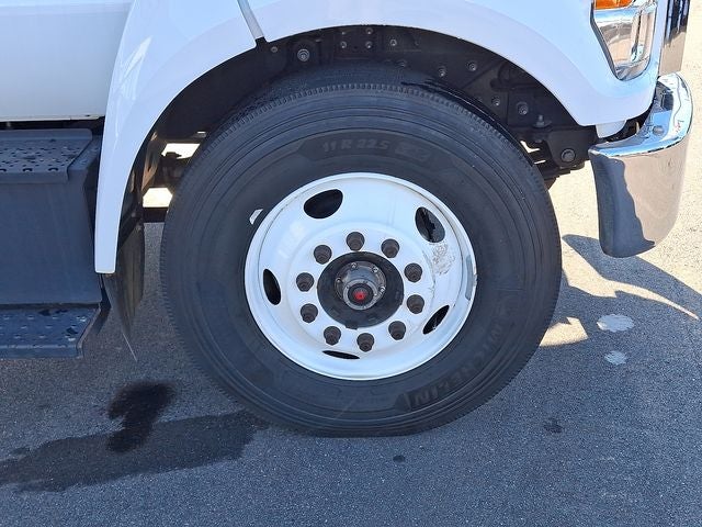 2021 Ford F-650SD Base