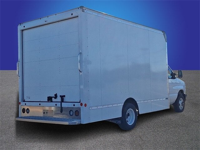 2024 Ford E-450SD 14' BOX TRUCK DRW