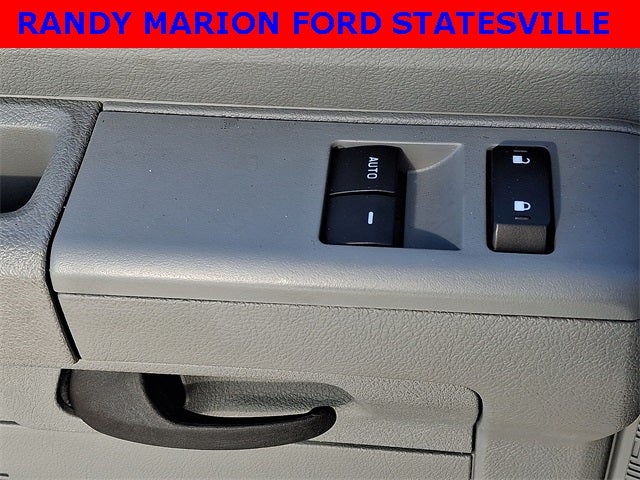 2024 Ford E-450SD 14' BOX TRUCK DRW