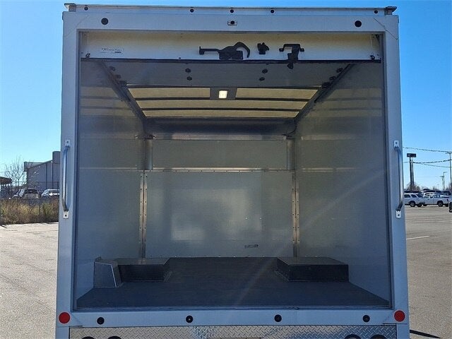 2024 Ford E-450SD 14' BOX TRUCK DRW