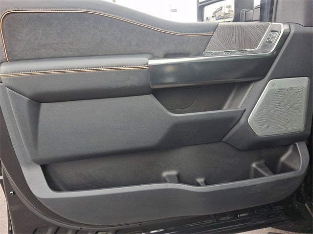 2023 Ford F-350SD Platinum