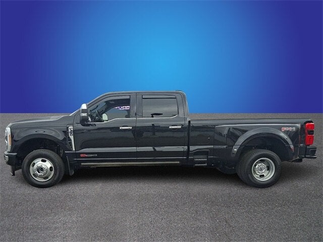 2023 Ford F-350SD Platinum