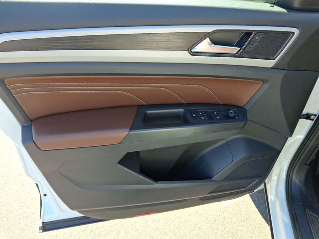 2022 Volkswagen Atlas 2.0T SE w/Technology