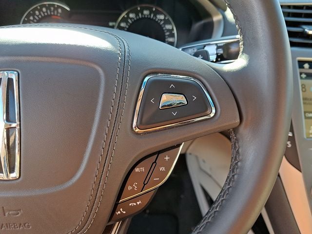 2018 Lincoln MKZ Select