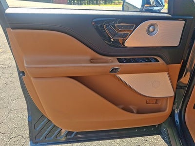 2022 Lincoln Aviator Black Label
