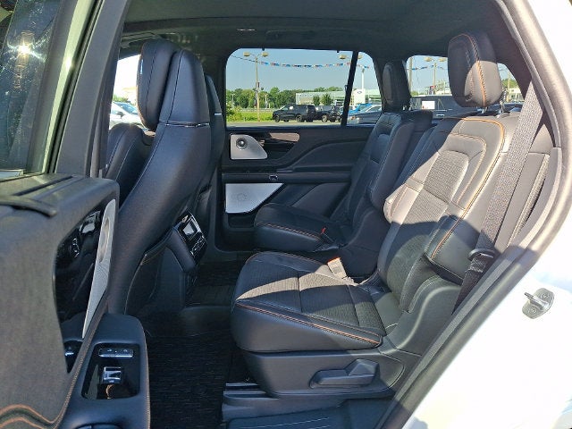 2025 Lincoln Aviator Black Label