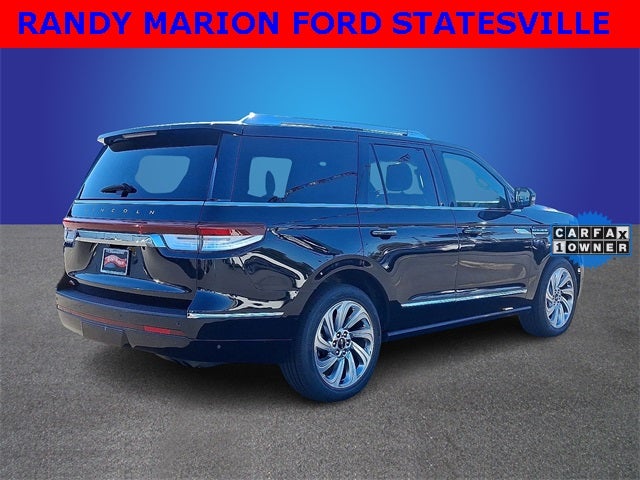 2024 Lincoln Navigator Premiere
