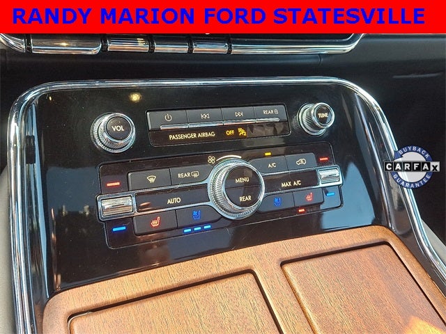 2022 Lincoln Navigator Black Label