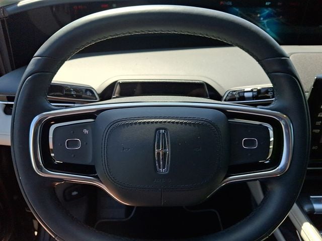 2025 Lincoln Nautilus Reserve