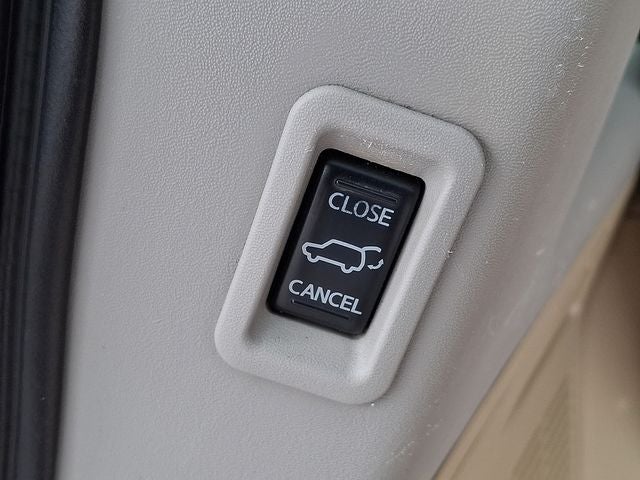 2015 Nissan Armada Platinum