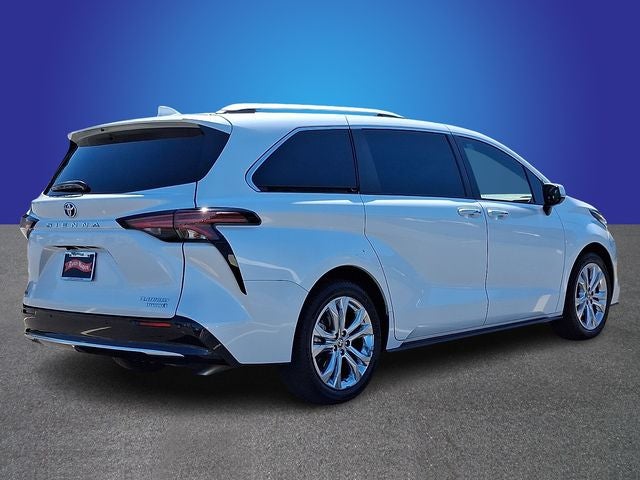 2022 Toyota Sienna Platinum 7 Passenger