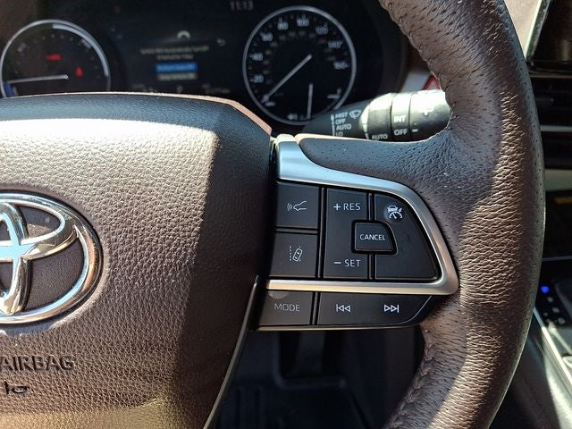 2022 Toyota Sienna Platinum 7 Passenger