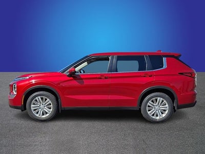 2023 Mitsubishi Outlander ES