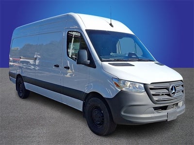 2025 Mercedes-Benz Sprinter 2500 Cargo 170 WB High Roof