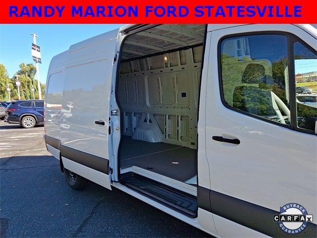 2025 Mercedes-Benz Sprinter 2500 Cargo 170 WB High Roof