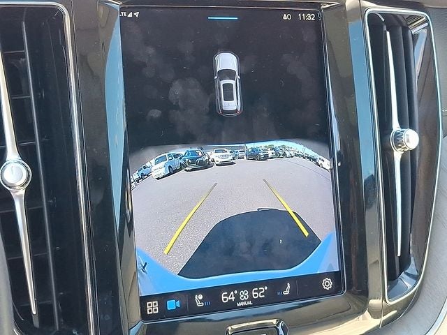 2023 Volvo XC60 B6 Ultimate Bright Theme