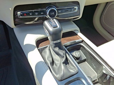 2019 Volvo XC90 T5 Momentum