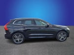 2018 Volvo XC60 T6 Momentum