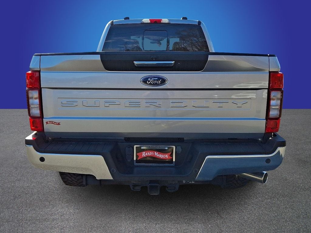 2022 Ford F-350SD Lariat