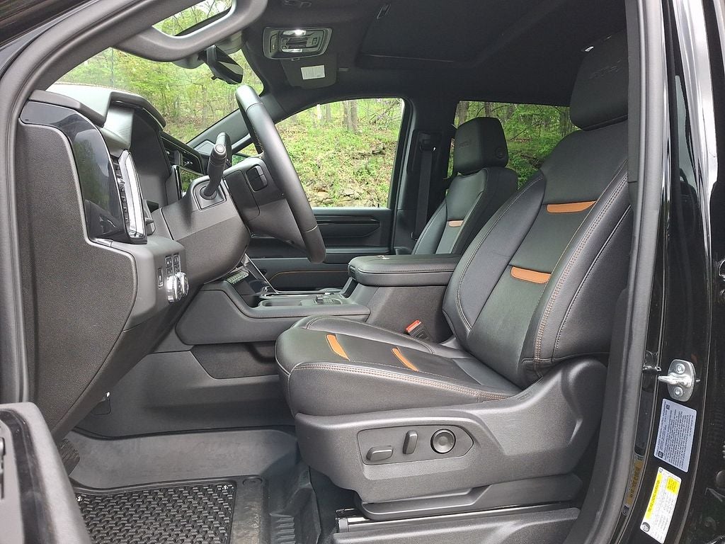 2025 GMC Sierra 2500HD AT4