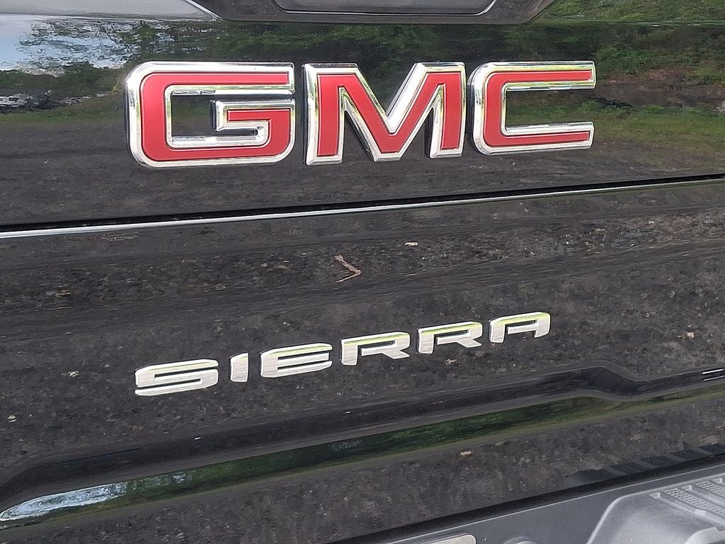2025 GMC Sierra 2500HD AT4