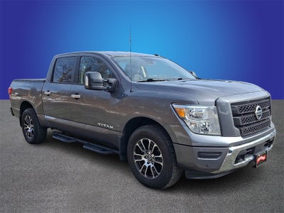 2021 Nissan Titan SV