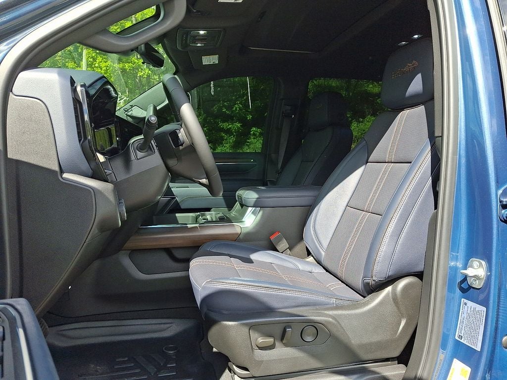 2025 Chevrolet Silverado 2500HD High Country
