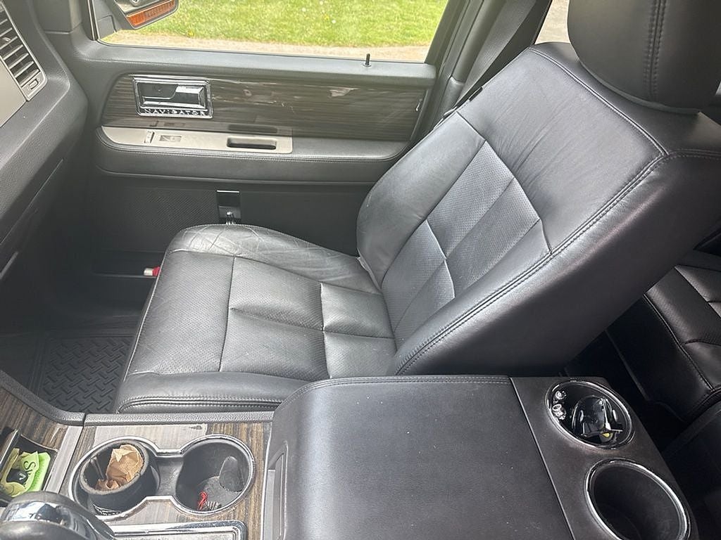 2009 Lincoln Navigator Base