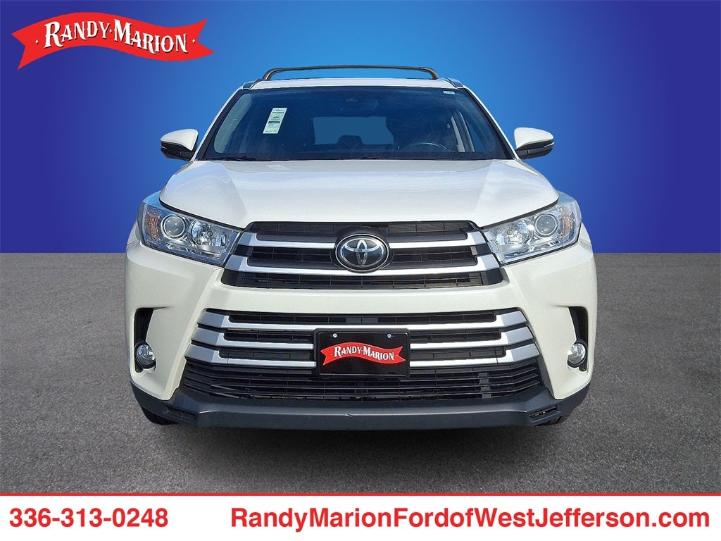 2017 Toyota Highlander SE