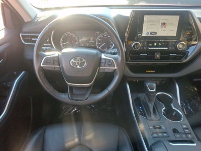 2023 Toyota Highlander XLE