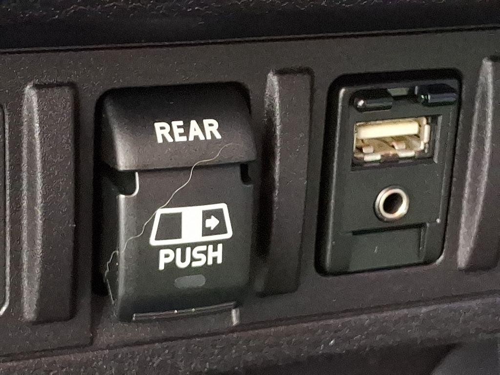 2018 Toyota Tacoma SR5 V6