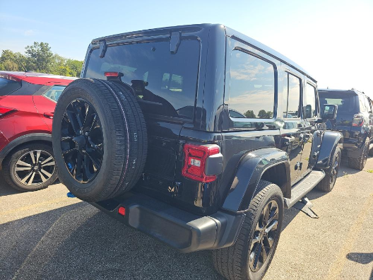2023 Jeep Wrangler Sahara Sky One-Touch Top