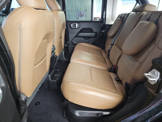 2023 Jeep Wrangler Sahara Sky One-Touch Top