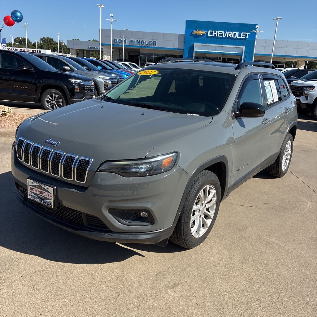 2022 Jeep Cherokee Latitude Lux