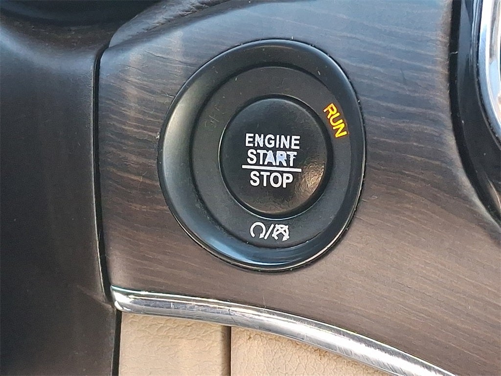 2021 Jeep Grand Cherokee Overland 4X4