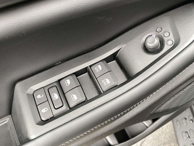 2026 Jeep Grand Cherokee GRAND CHEROKEE LAREDO X 4X2