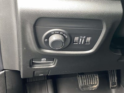 2026 Jeep Grand Cherokee GRAND CHEROKEE LAREDO X 4X2