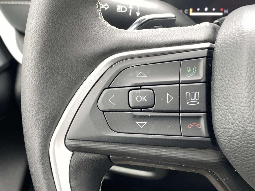 2026 Jeep Grand Cherokee GRAND CHEROKEE LAREDO X 4X2