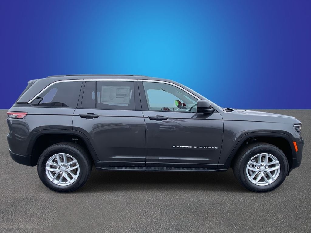 2026 Jeep Grand Cherokee GRAND CHEROKEE LAREDO X 4X2