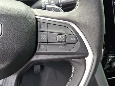 2025 Jeep Grand Cherokee GRAND CHEROKEE LAREDO X 4X4