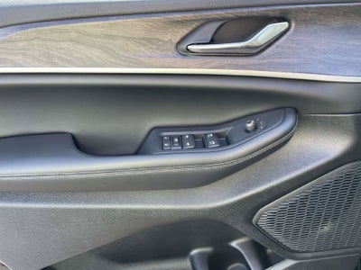 2027 Jeep Grand Cherokee GRAND CHEROKEE LAREDO ALTITUDE 4X4