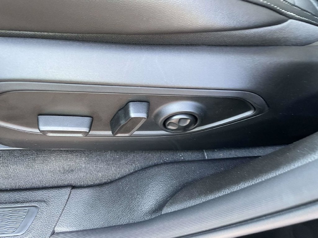2027 Jeep Grand Cherokee GRAND CHEROKEE LAREDO ALTITUDE 4X4