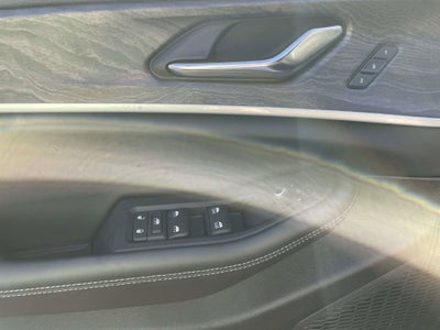 2027 Jeep Grand Cherokee GRAND CHEROKEE LIMITED 4X4