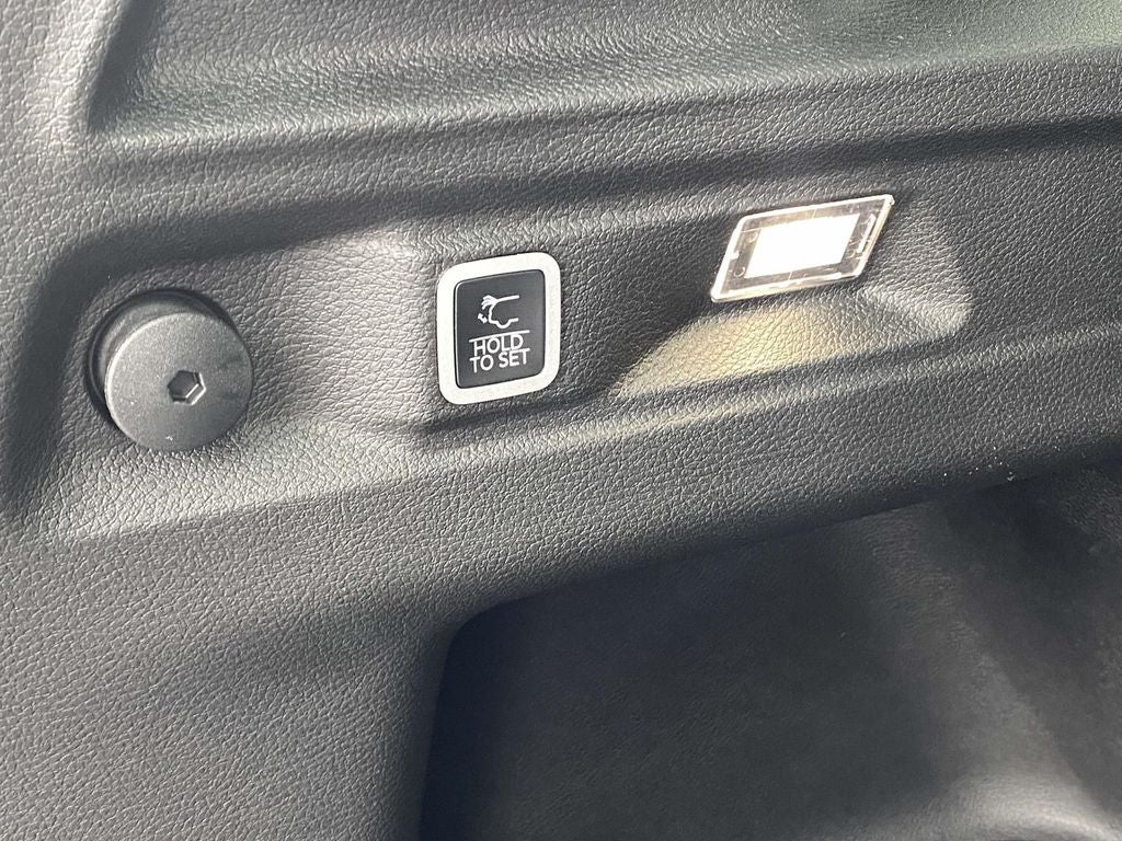 2025 Jeep Grand Cherokee L GRAND CHEROKEE L LAREDO X 4X4