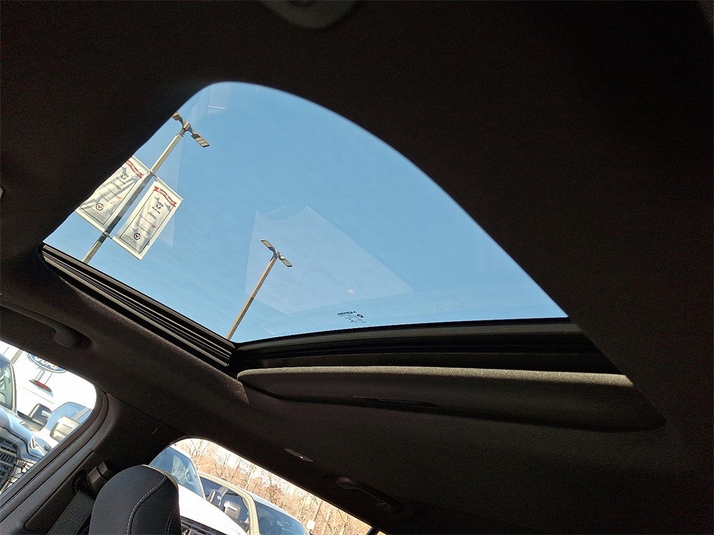 2025 Jeep Grand Cherokee L GRAND CHEROKEE L LAREDO X 4X4