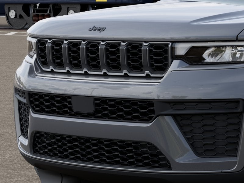 2027 Jeep Grand Cherokee L GRAND CHEROKEE L LAREDO ALTITUDE 4X4