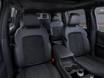 2027 Jeep Grand Cherokee L GRAND CHEROKEE L LAREDO ALTITUDE 4X4